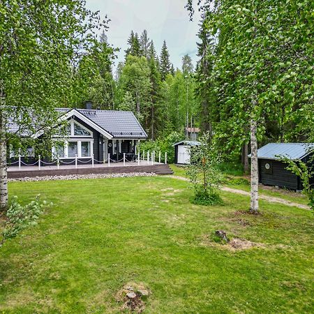 Laehderinne - 2 Bedroom Log Cabin, Private Beach, Wifi & Sauna Puolanka Luaran gambar